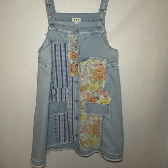 POL Dresses & Skirts - POL Light Blue Denim Floral Patch Mini Dress